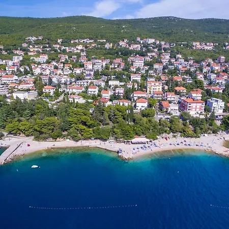 Apartment Kompes Dramalj