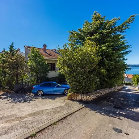 Kompes Appartement Dramalj
