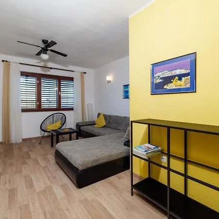 Apartment Kompes Dramalj