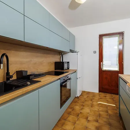 Apartment Kompes Dramalj